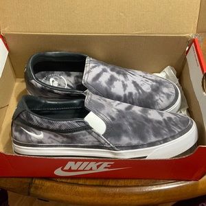 Nike court legacy slp pt